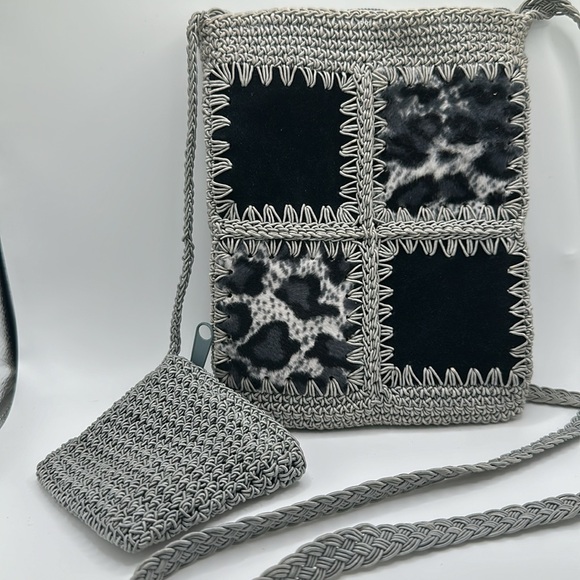 Crochet gray patchwork crossbody purse and coin purse - Picture 3 of 9